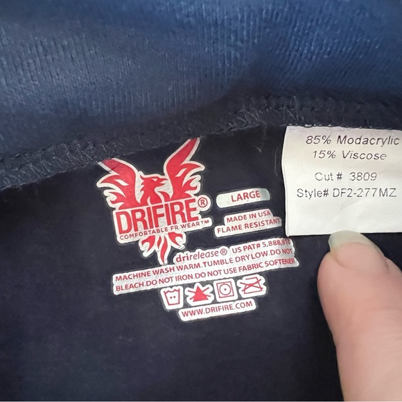 Drifire Sweater Mens Large 1/4 Zip Pullover Navy FR Flame Resistant Made In USA - Picture 3 of 11
